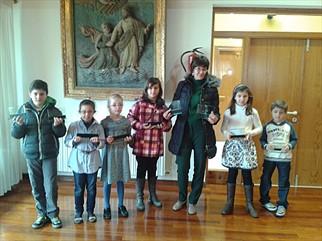 Algunos de los premiados con sus trofeos