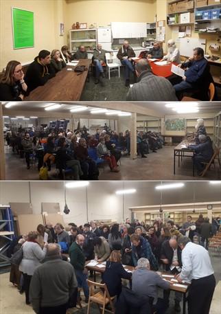 Arriba la reunión de monitores. En las otras dos fotografías la reunión con los alumnos