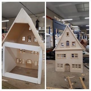 Para muestra un botón, esta casa la podremos ver en un belén en la expo de  Baluarte